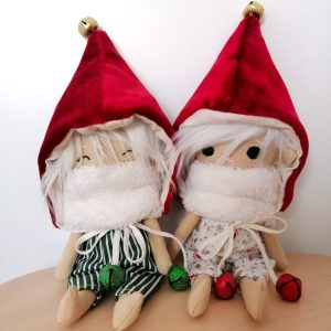 Bonitos muñecos de tela para Navidad