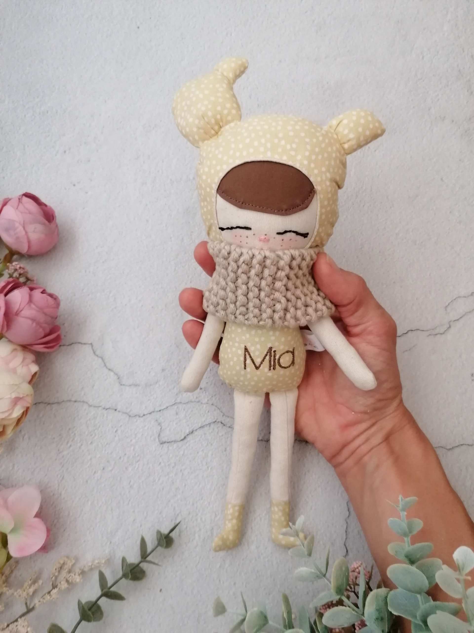 Muñeca hecha a mano en España