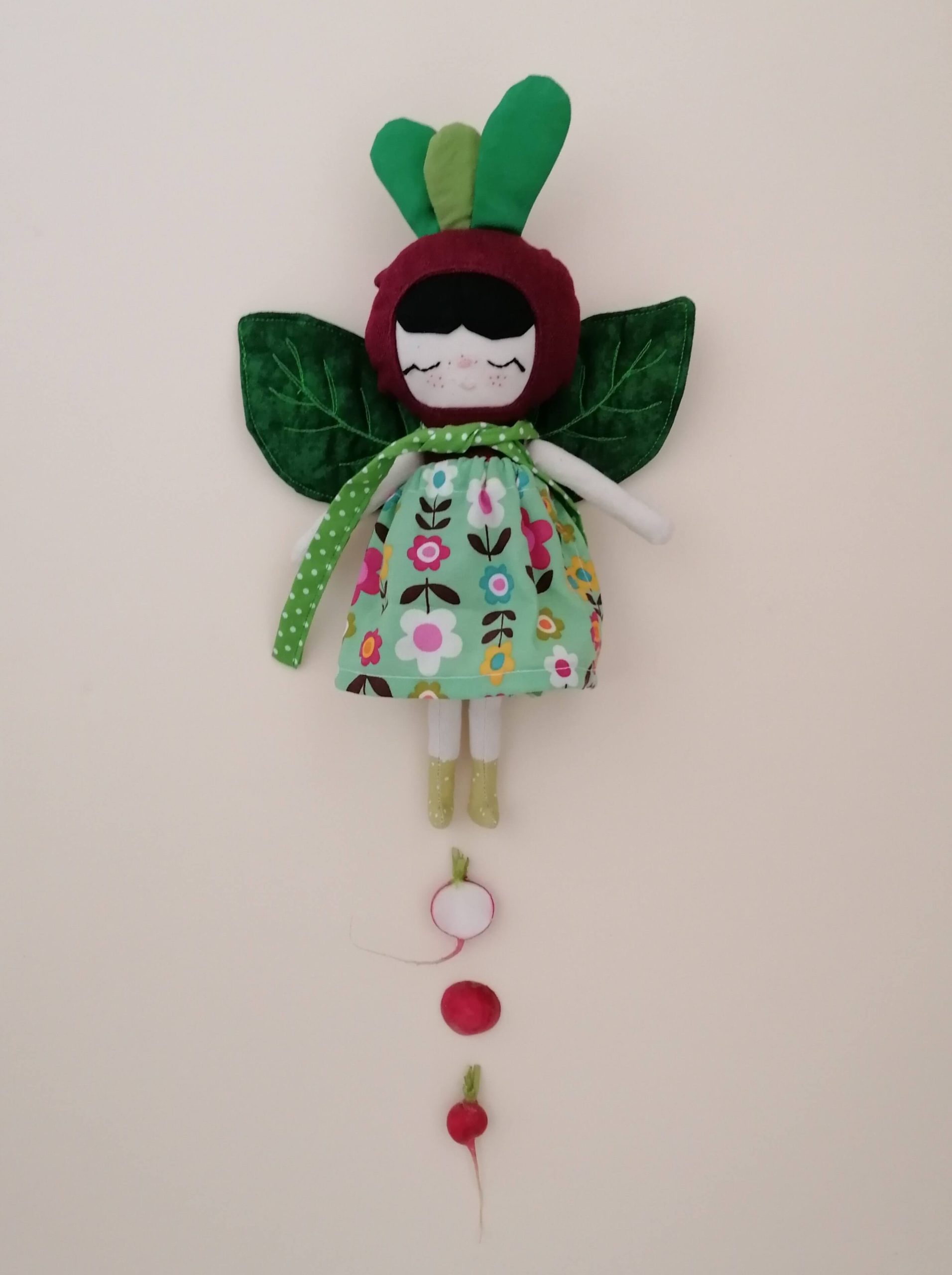 Onabar muñeca de tela inspiración naturaleza